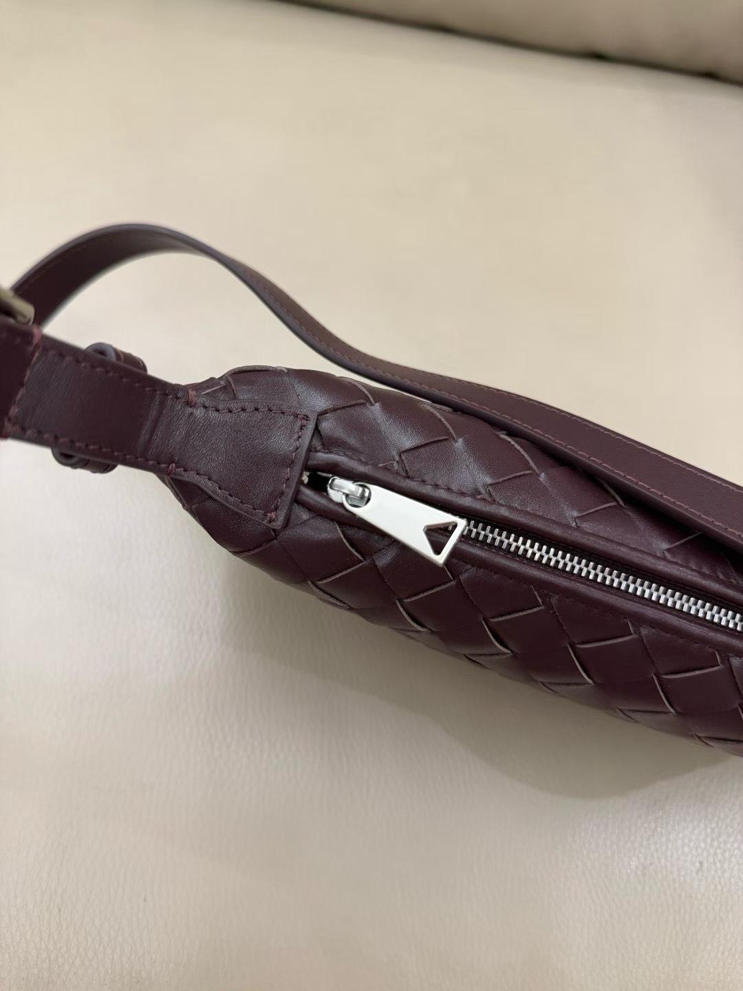 Bottega Veneta Traveler Bag view 13