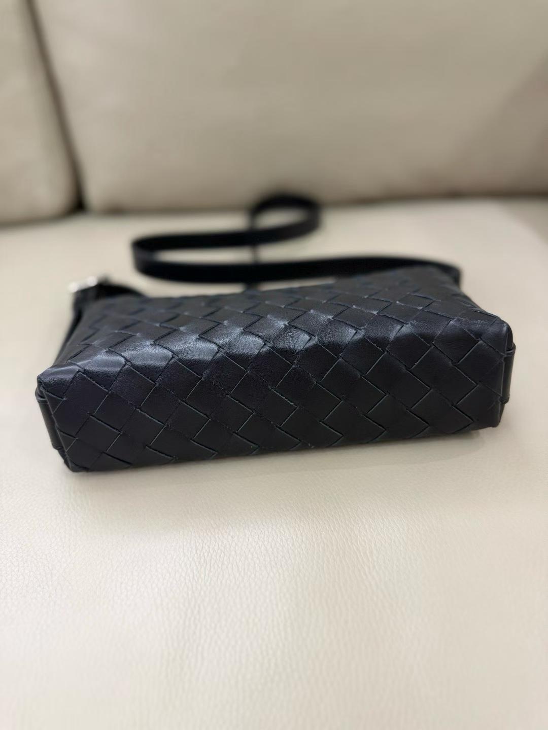 Bottega Veneta Traveler Bag view 8