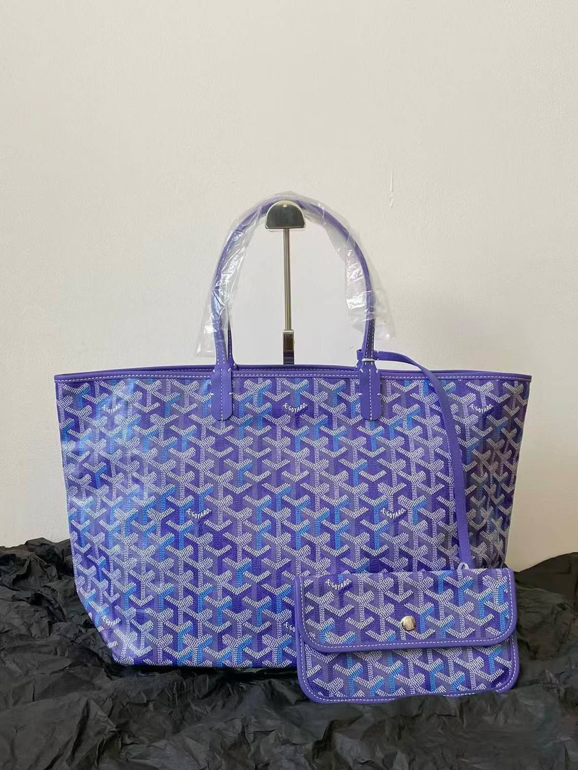 Goyard Medium Flat Shopper In Triomphe Canvas view 10