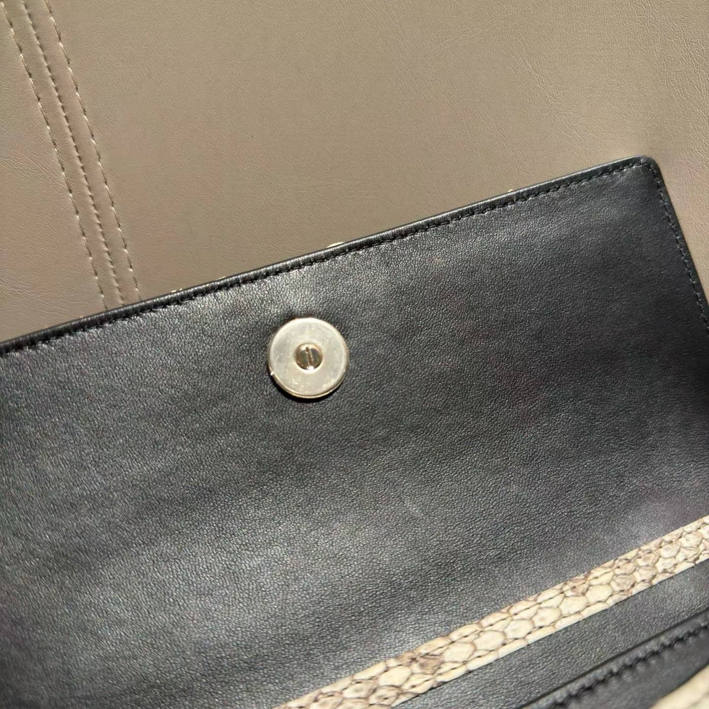 Dior Or My Mini Bag view 4