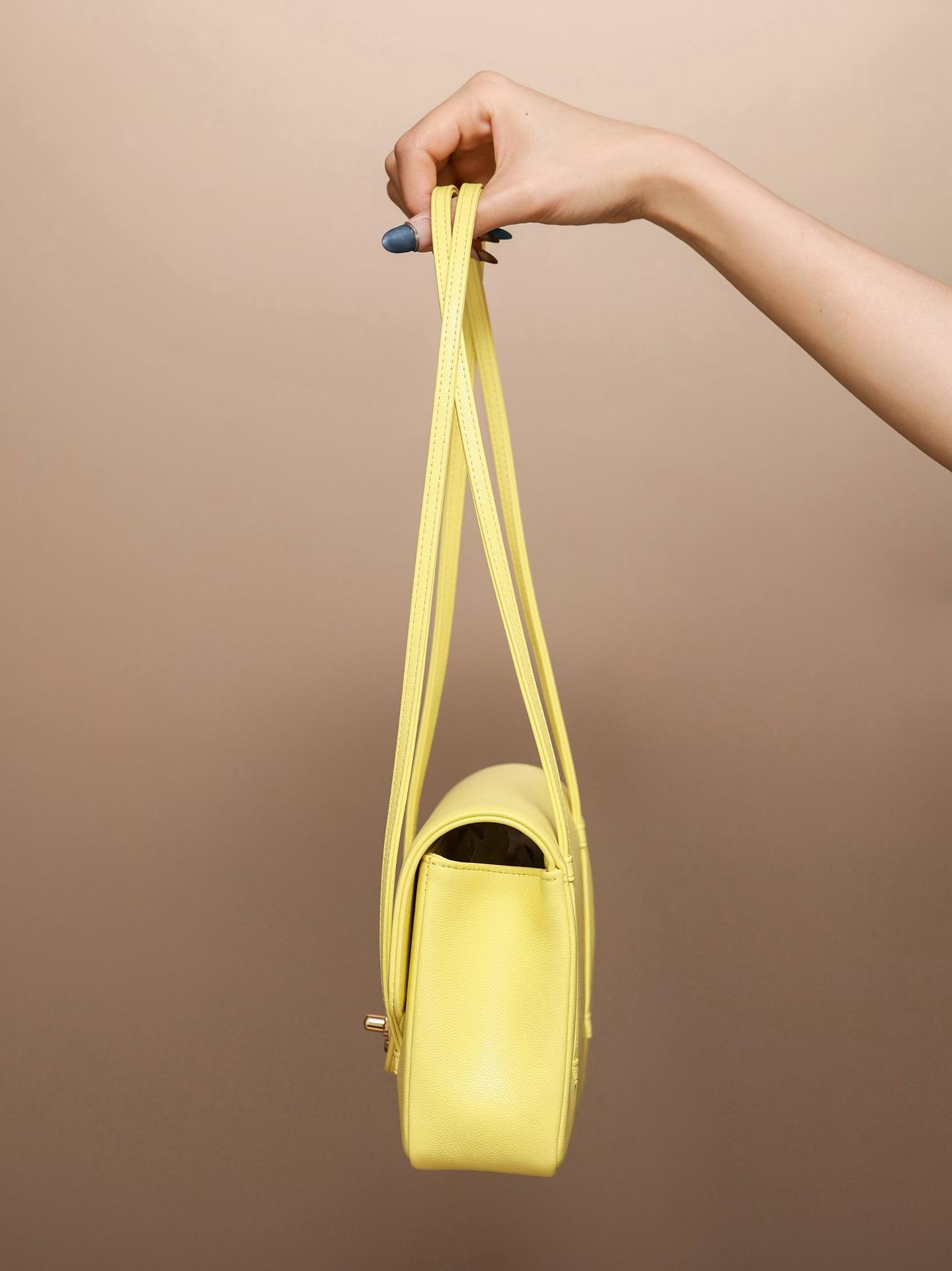 Chanel Flap Bag view 9