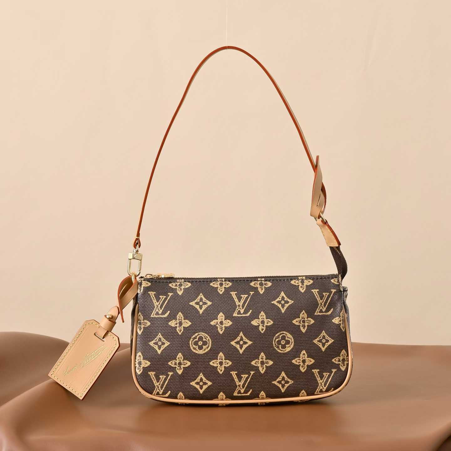 Louis Vuitton Pochette Accessoires M27718 view 1