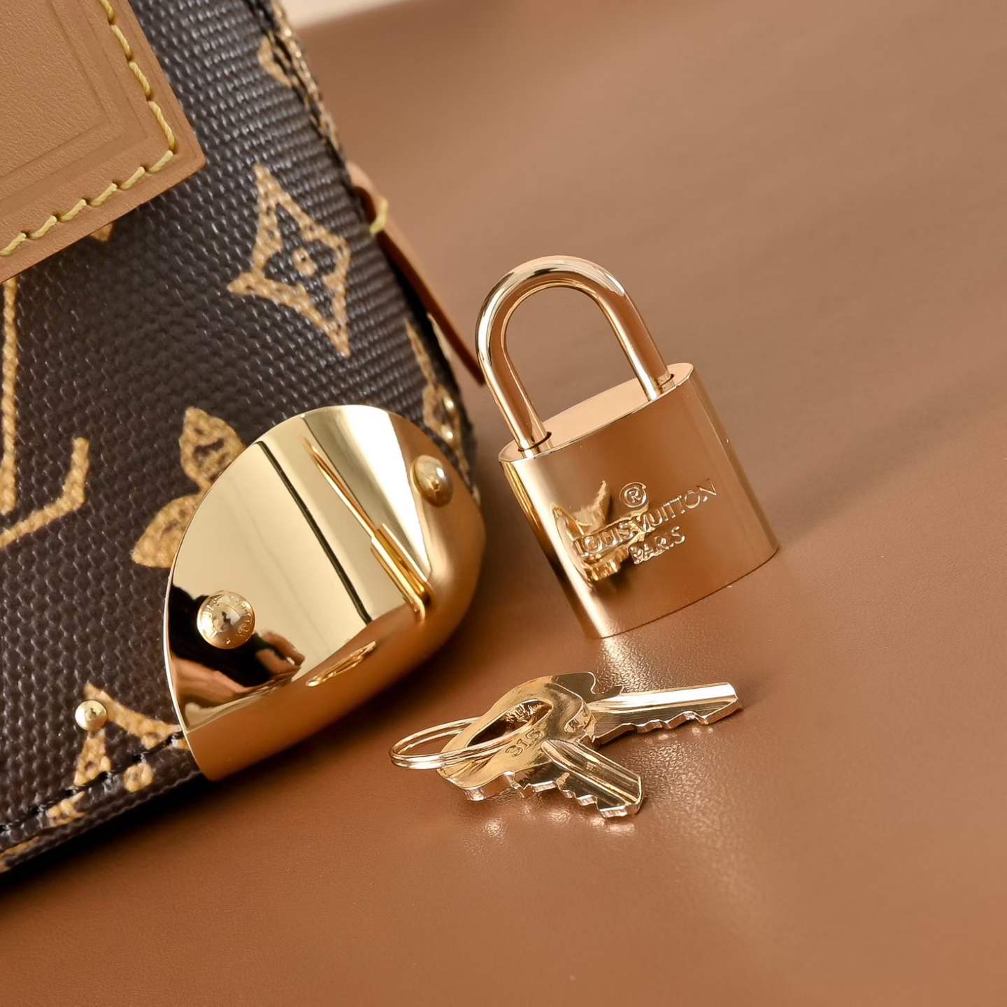 Louis Vuitton Alma Trunk BB Bag M28105 view 7
