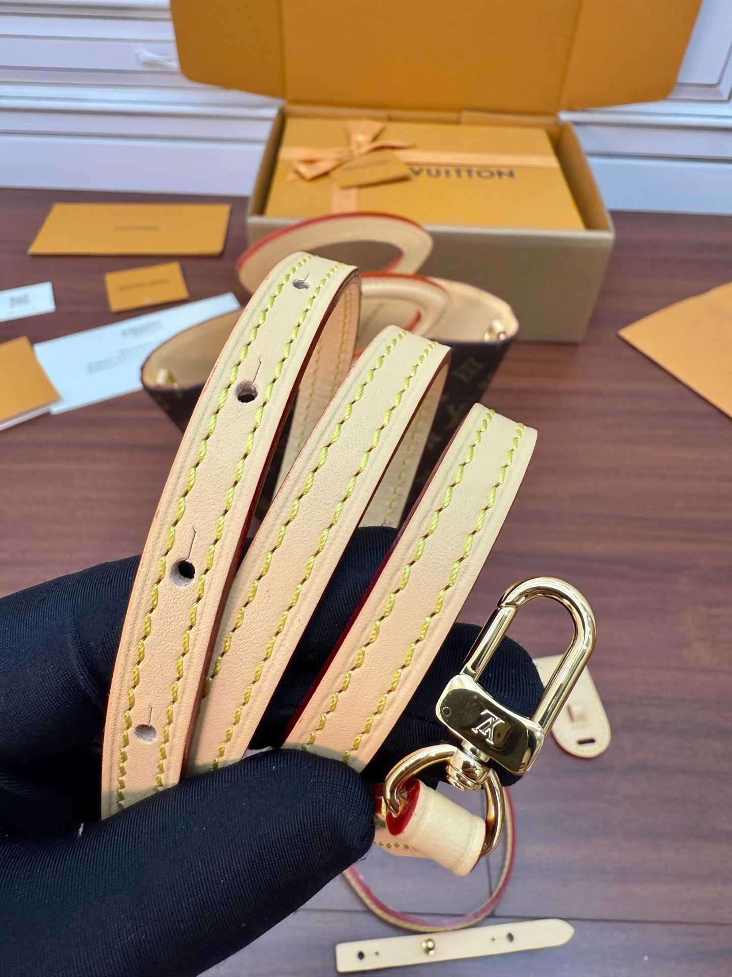 Louis Vuitton M14680 Rivage Bb Bag view 6