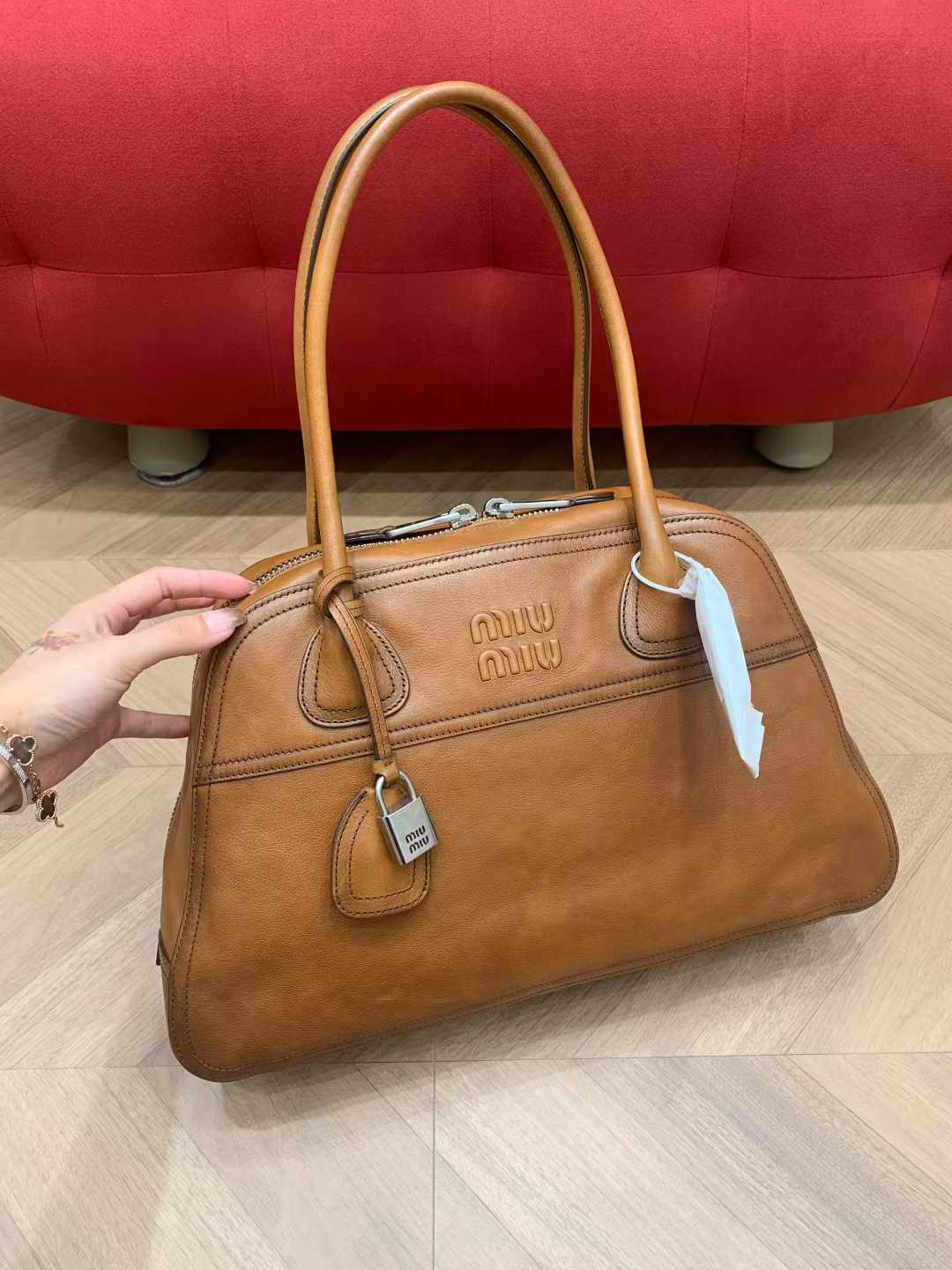 Miu Miu Vivant Leather bag view 1