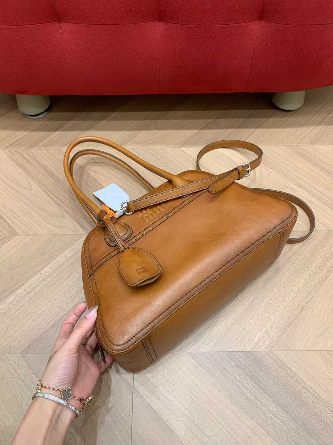 Miu Miu Vivant Leather bag view 6