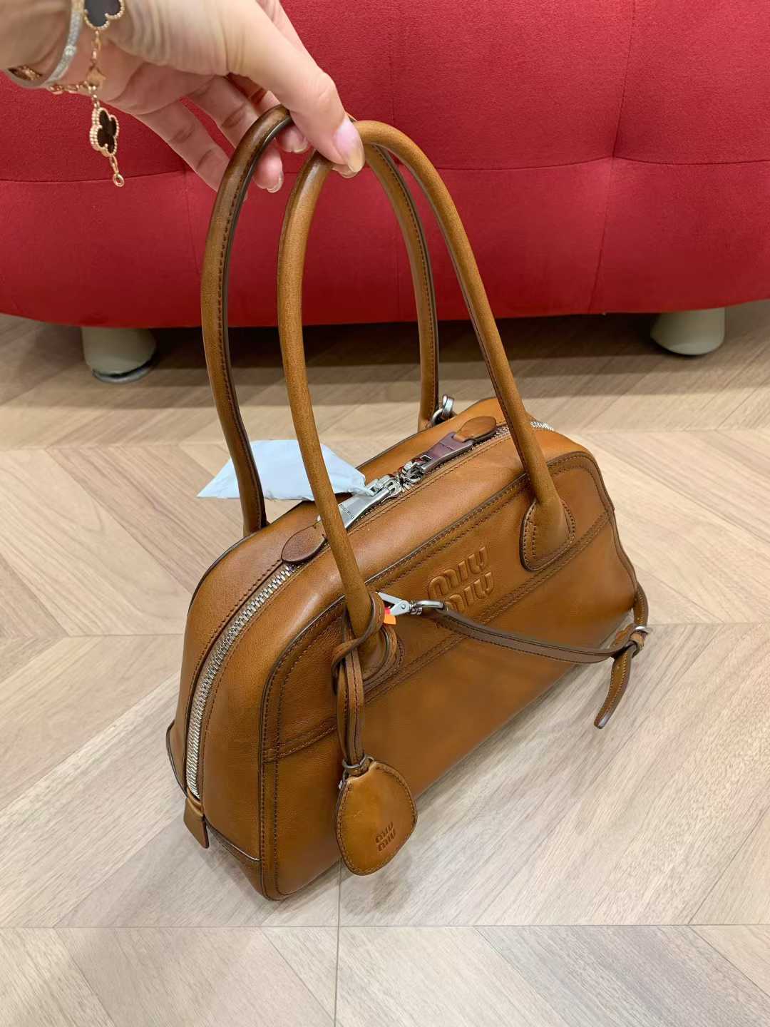 Miu Miu Vivant Leather bag view 8