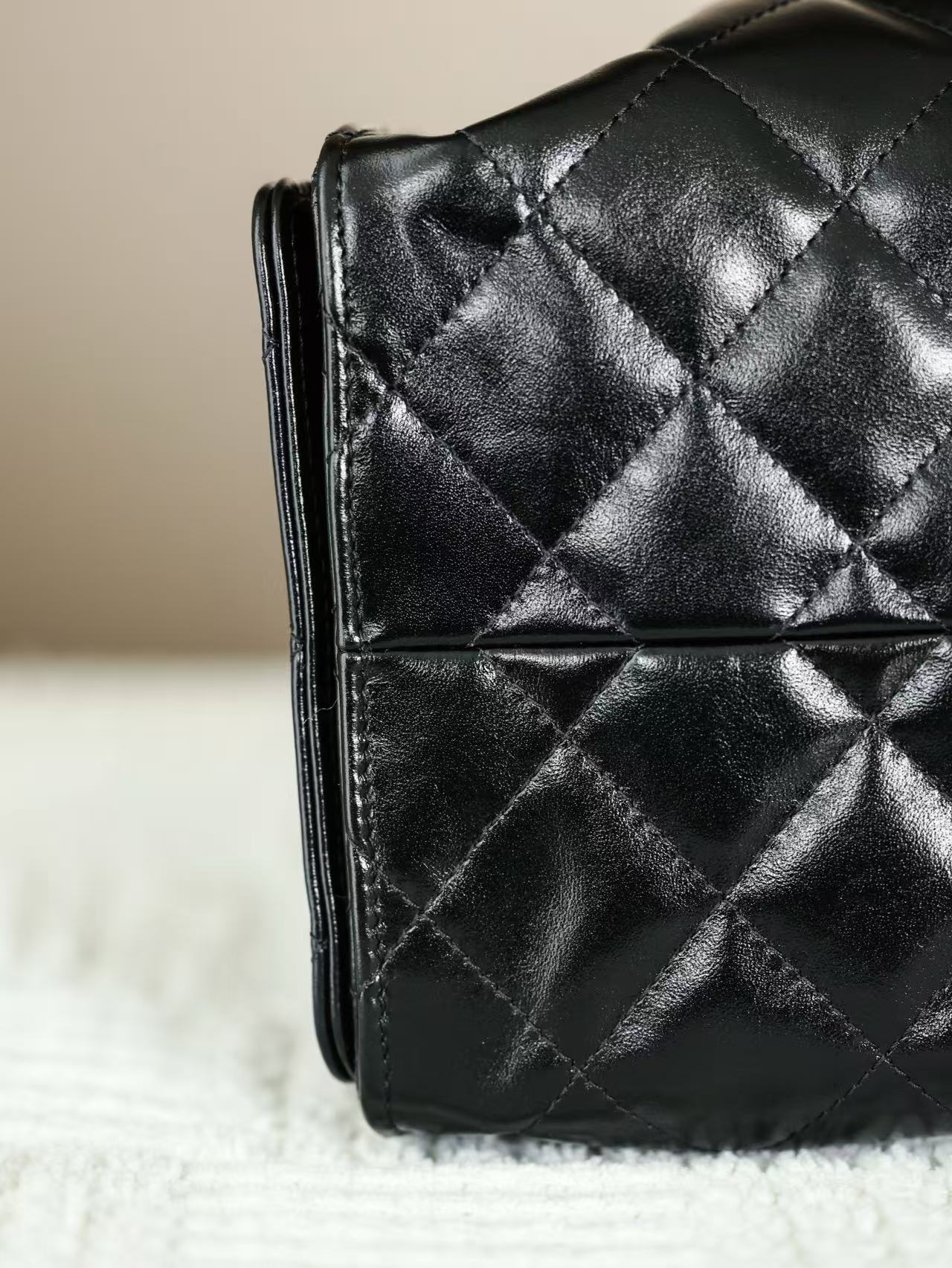 Chanel 25 Small Handbag view 6