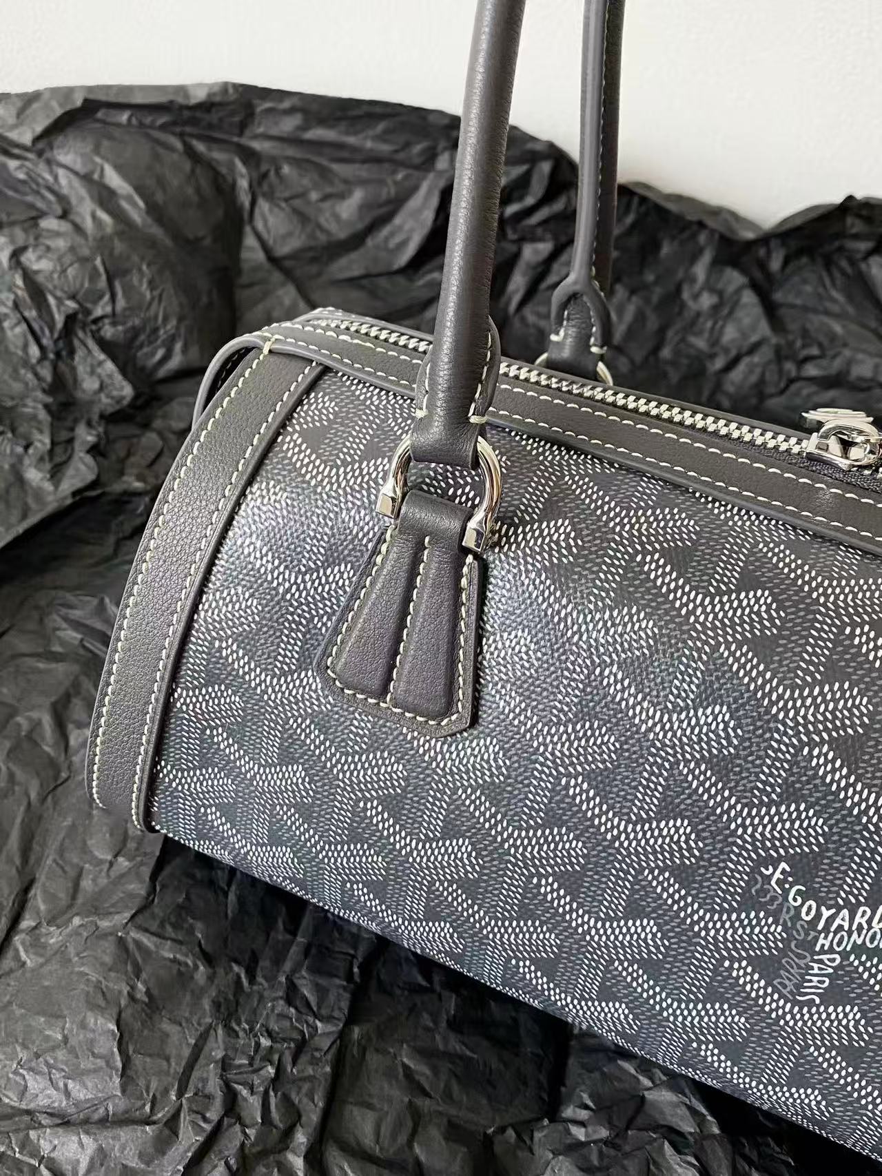 Goyard Bonbonnière bag view 28