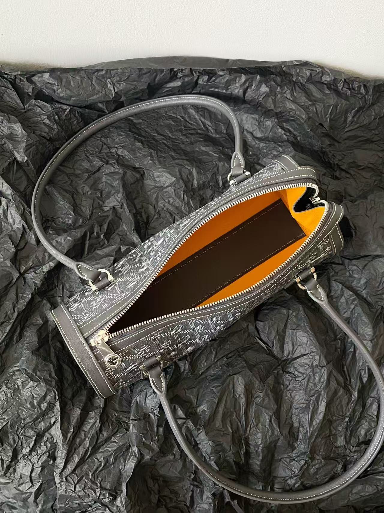 Goyard Bonbonnière bag view 30