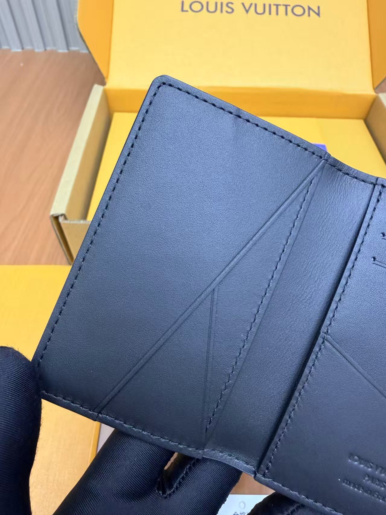 Louis Vuitton M26774 Passport Cover view 5