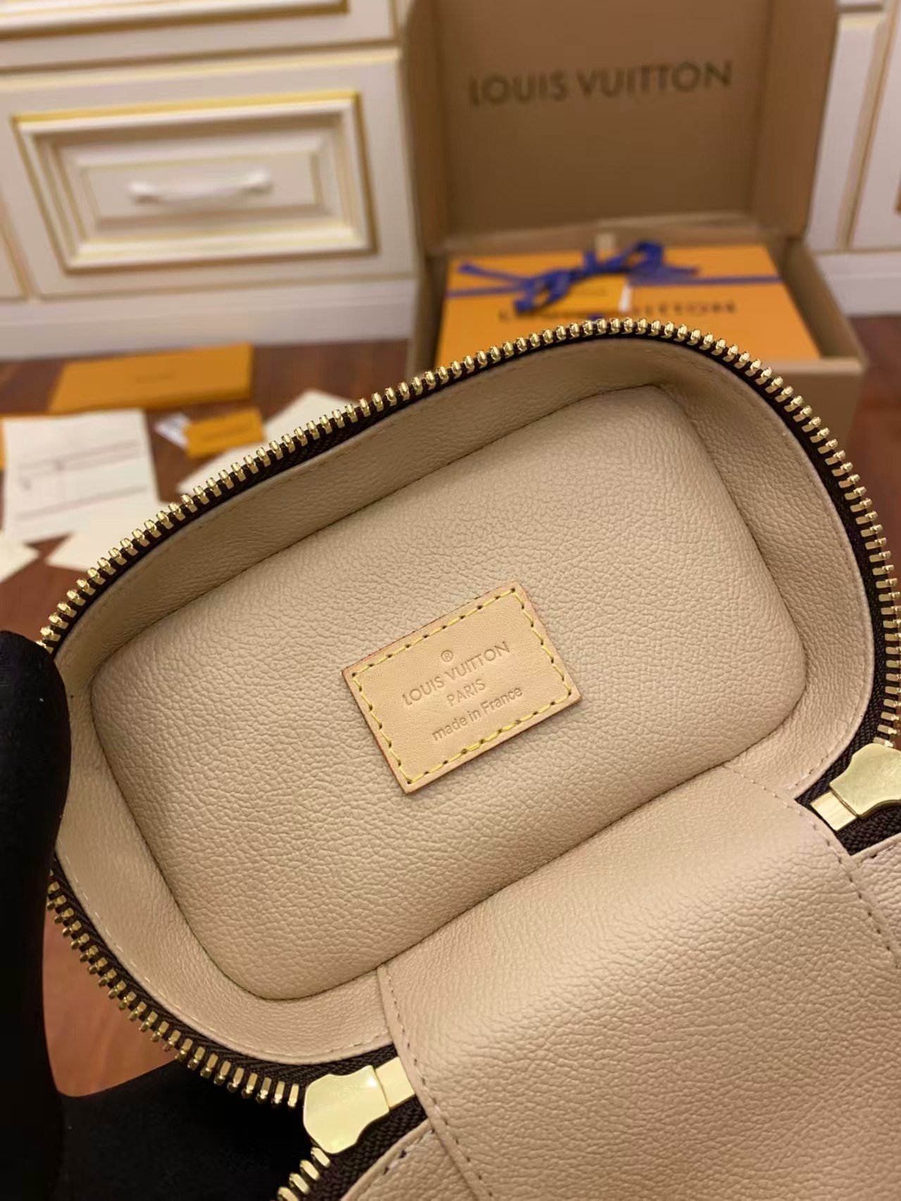 Louis Vuitton M44936 Nice Nano view 7