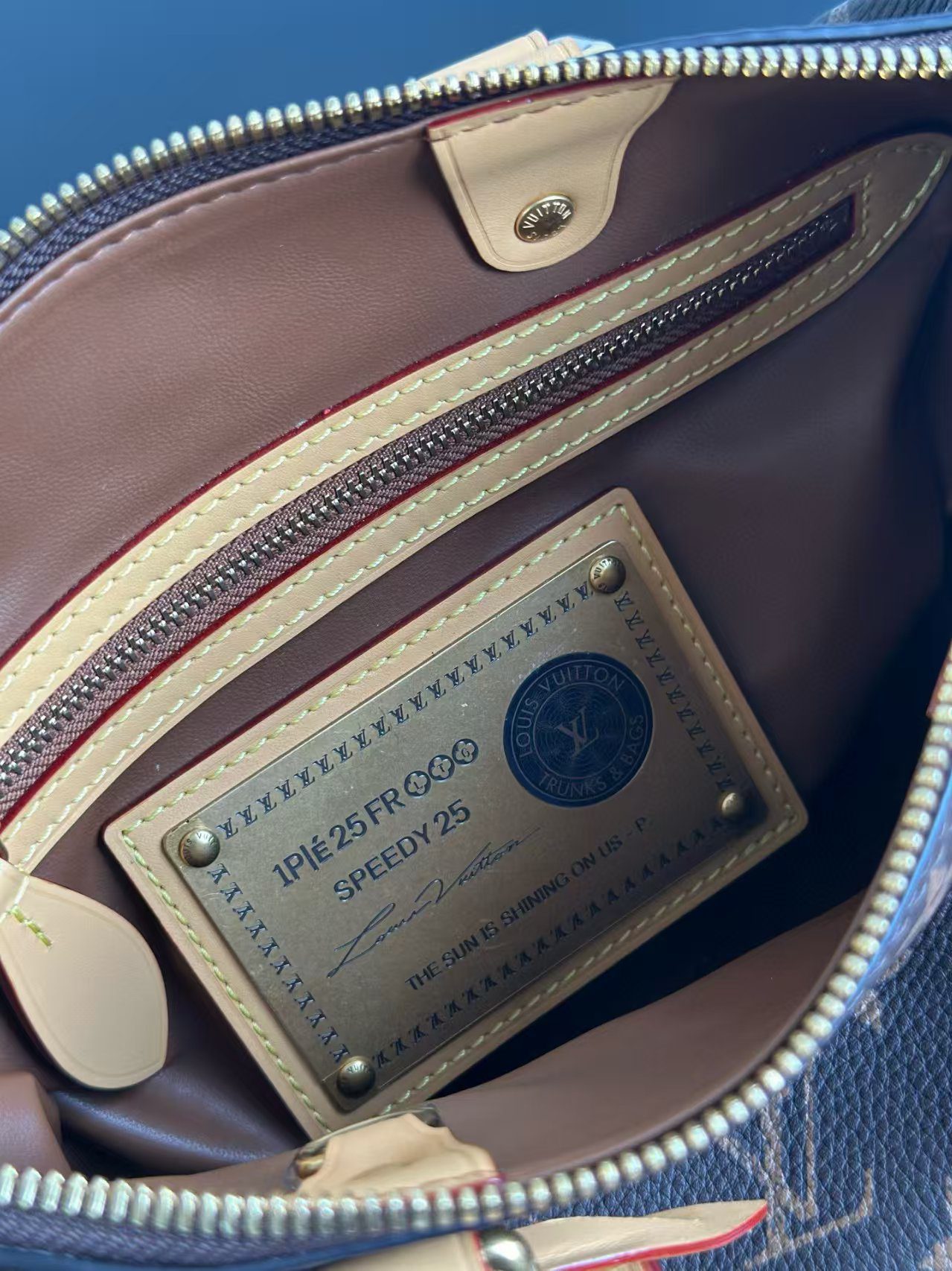 Louis Vuitton M24443 Speedy P9 Bandouliere25 view 9