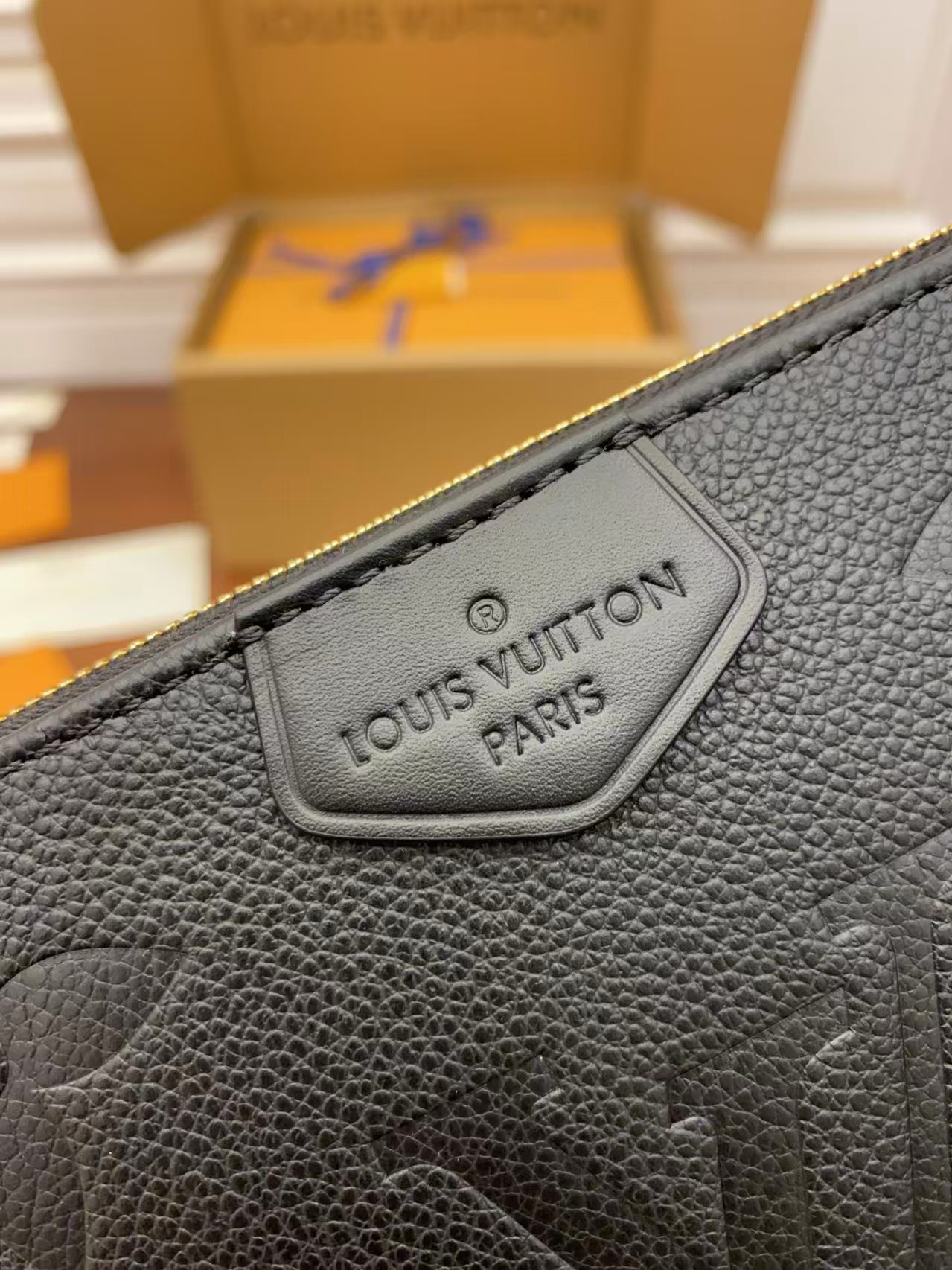 Louis Vuitton M80399 Multi Pochette Accessoires view 13