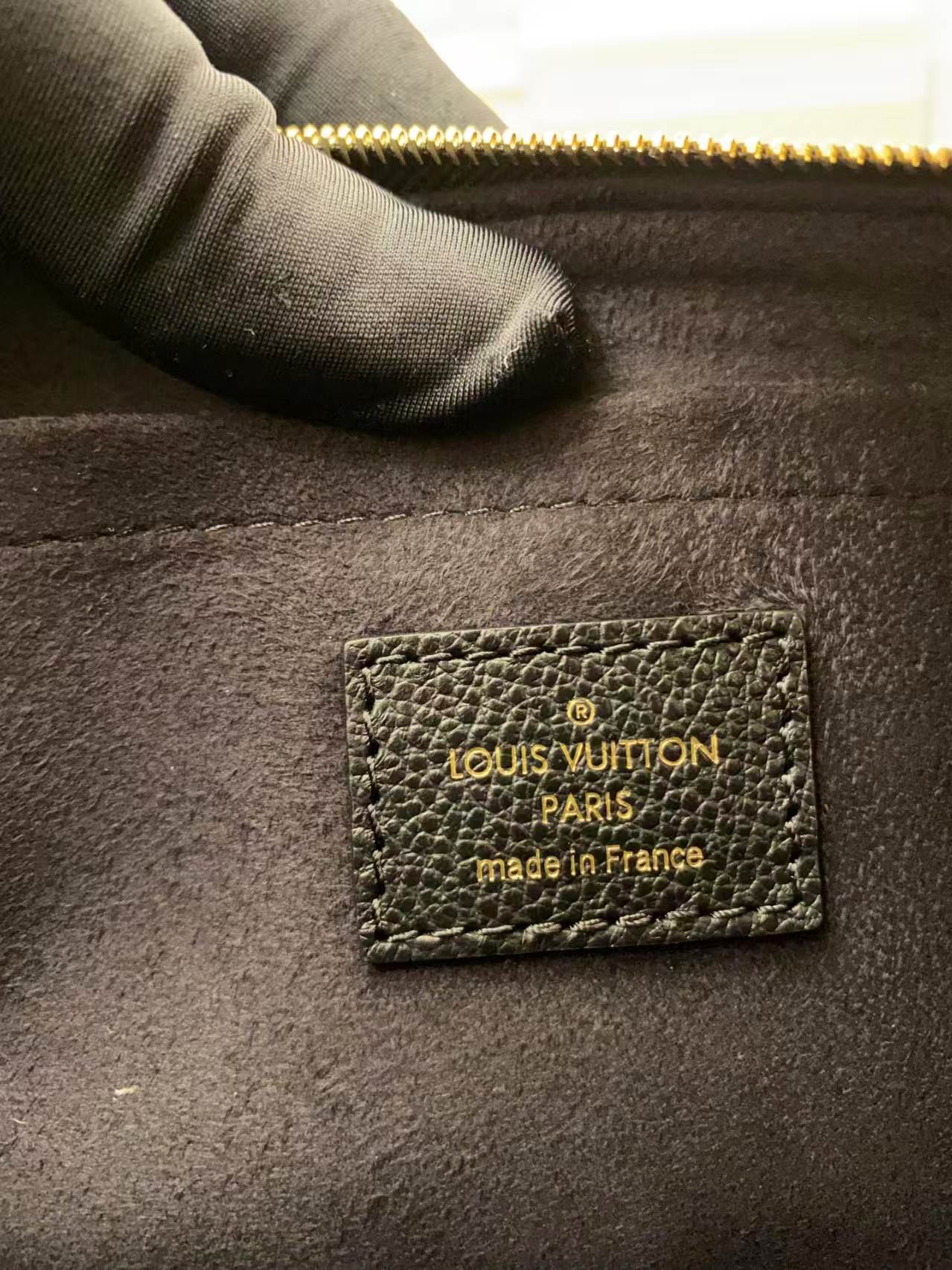 Louis Vuitton M80399 Multi Pochette Accessoires view 15
