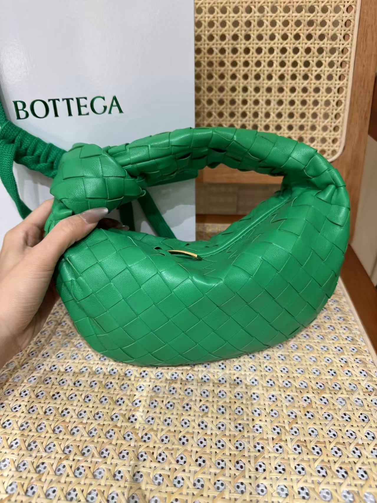 Bottega Veneta Mini Jodie view 15