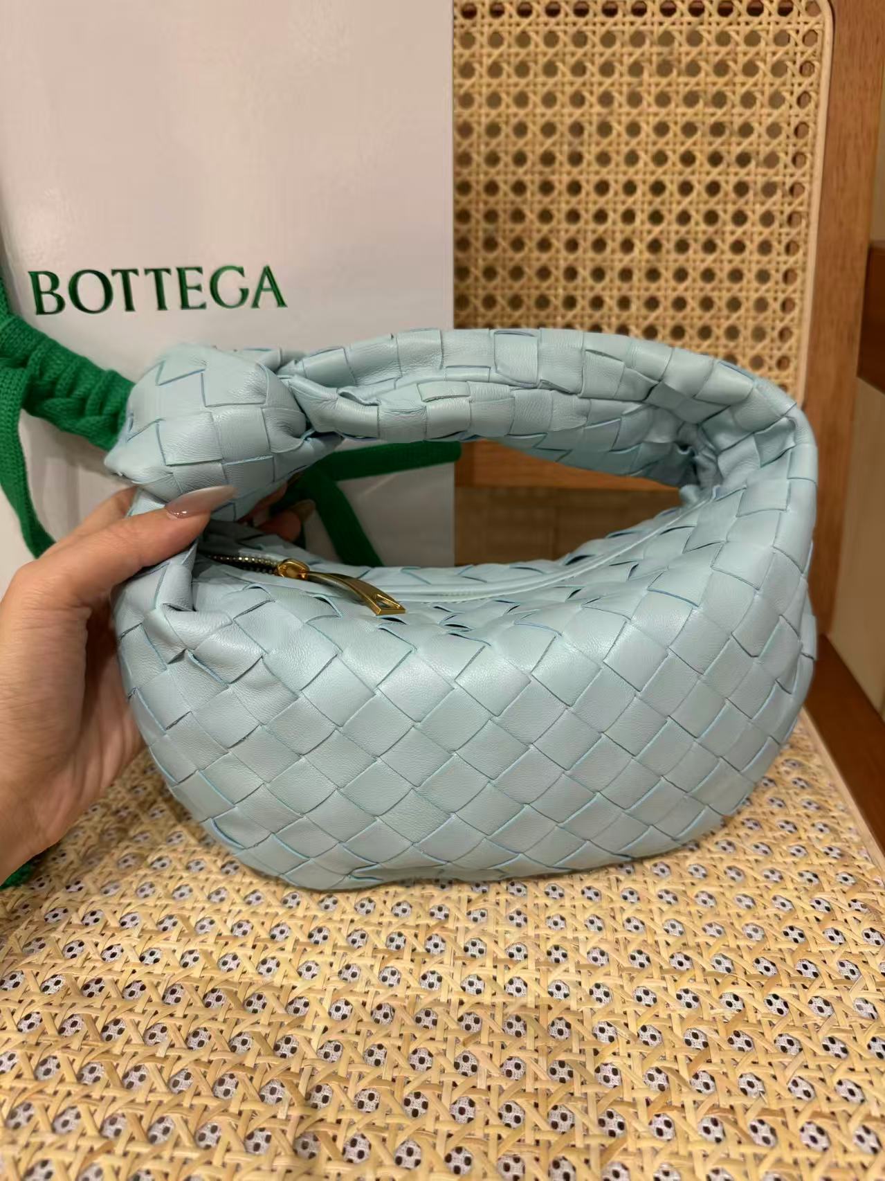 Bottega Veneta Mini Jodie view 16