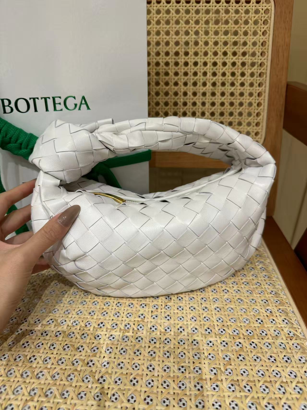 Bottega Veneta Mini Jodie view 17