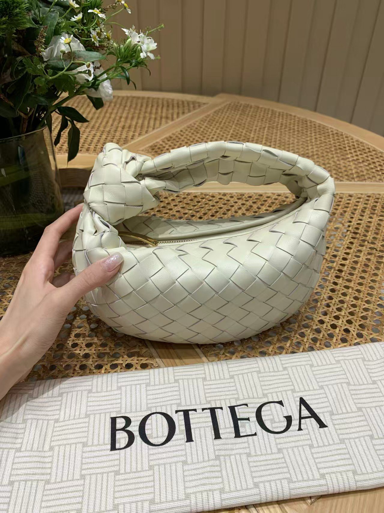 Bottega Veneta Mini Jodie view 4