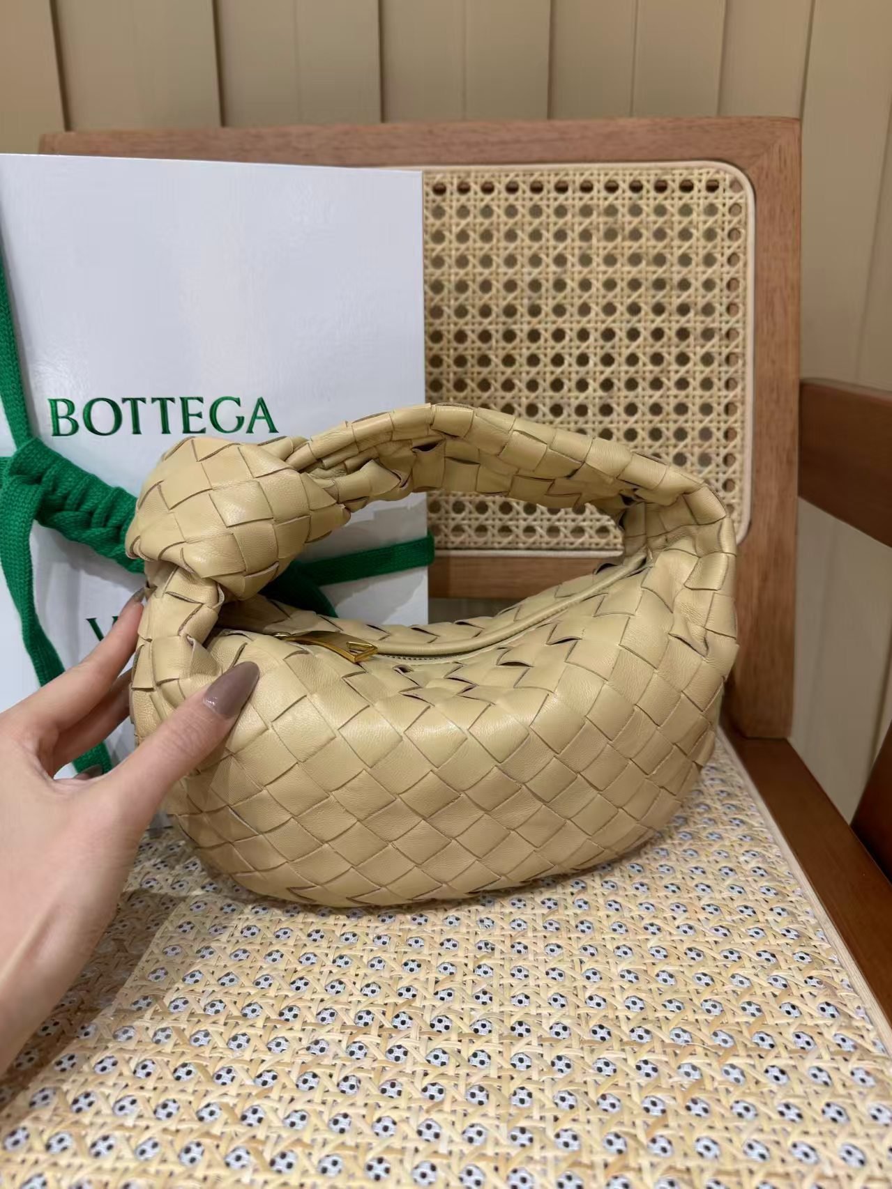 Bottega Veneta Mini Jodie view 9