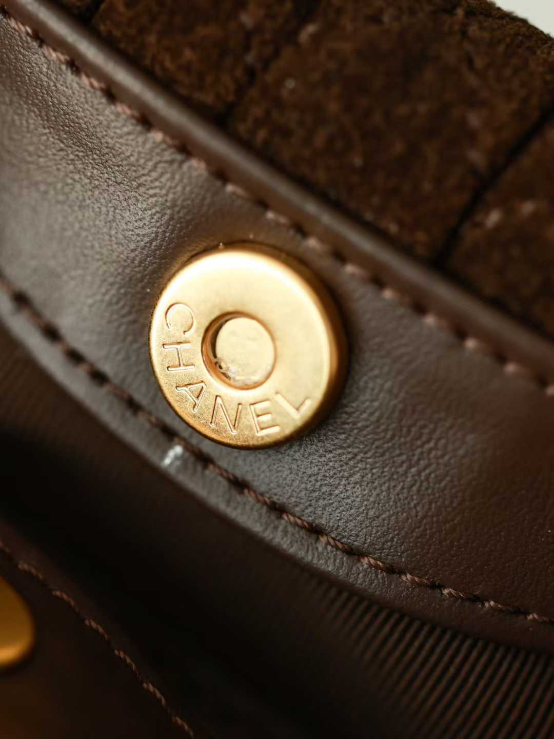 Chanel Mini Pouch view 8