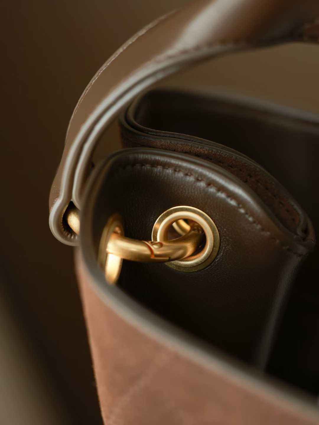 Chanel 26C Hippie bag view 7