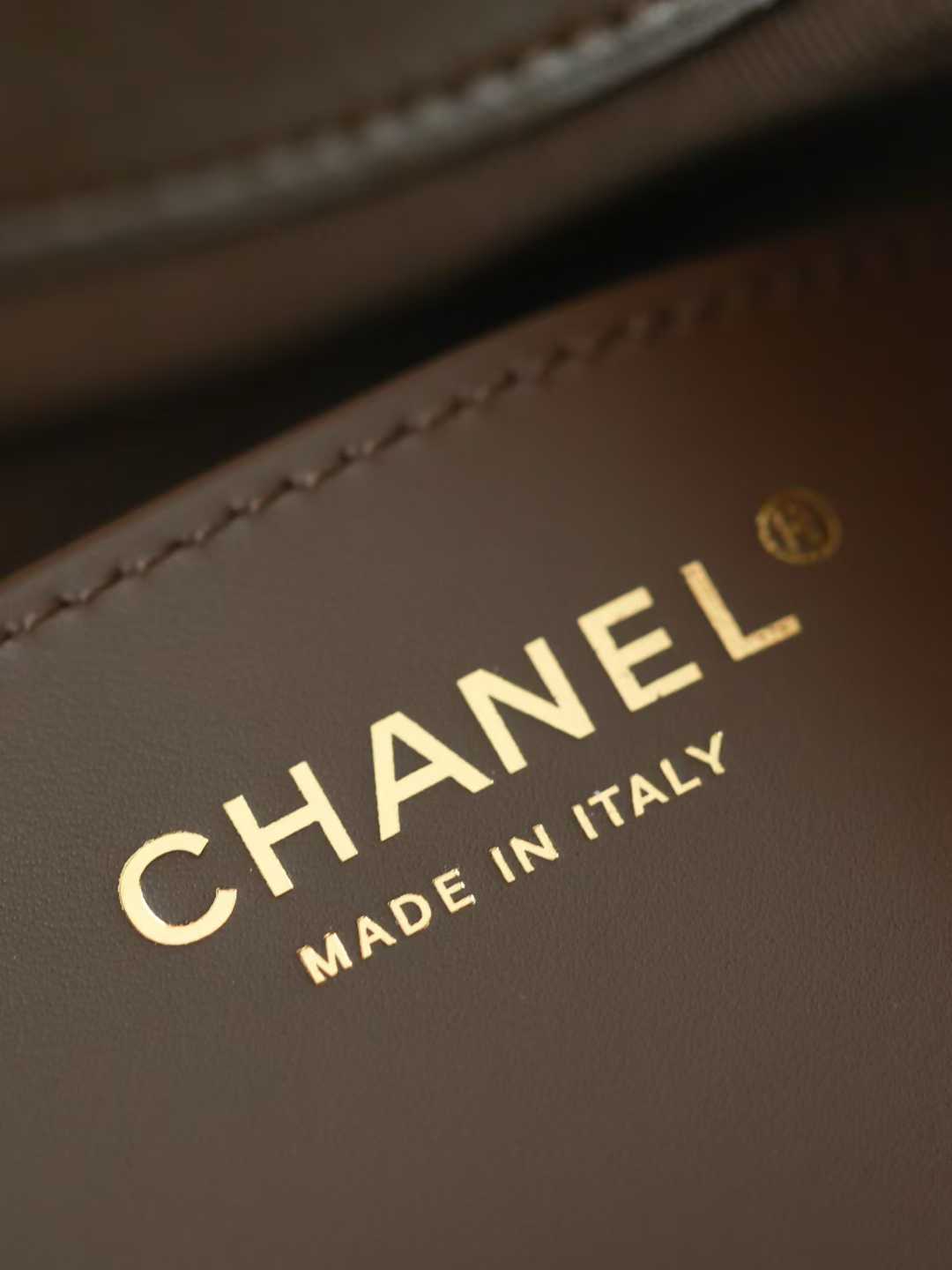 Chanel 26C Hippie bag view 8