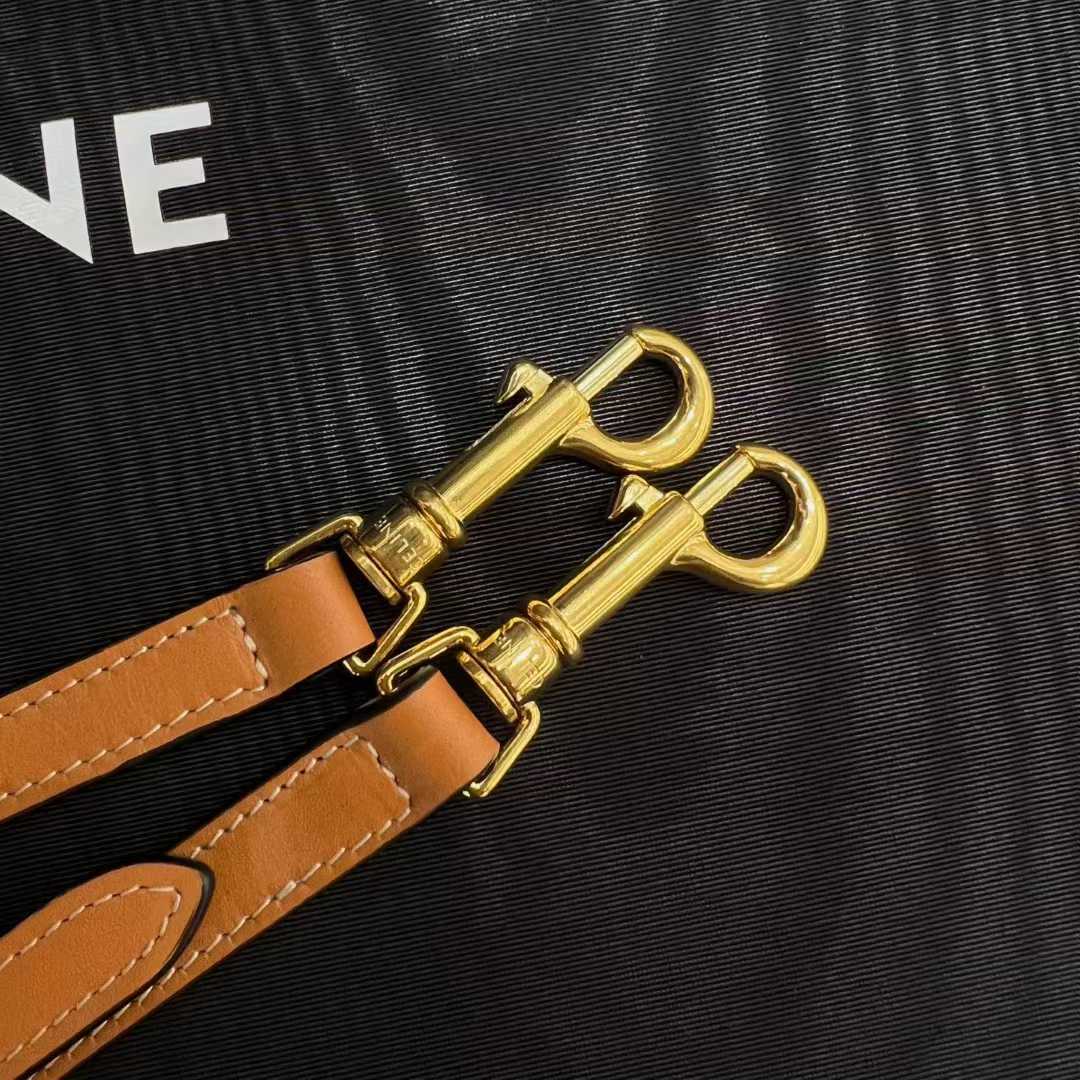 Celine SMALL CUBE BAG IN Triomphe Canvas and NATURAL Calfskin view 7
