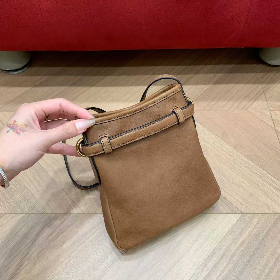 Miu Miu Nappa leather pouch view 3