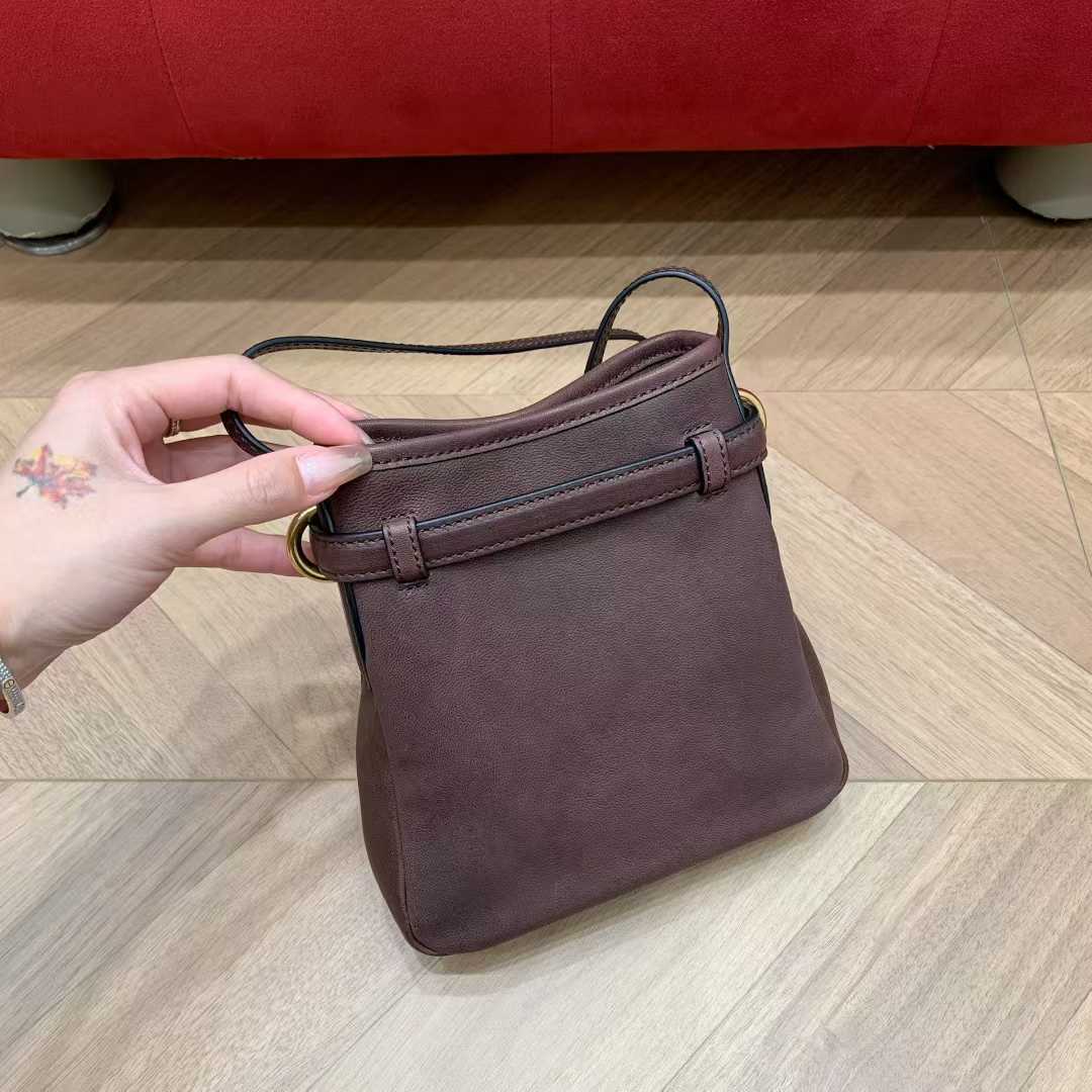 Miu Miu Nappa leather pouch view 3