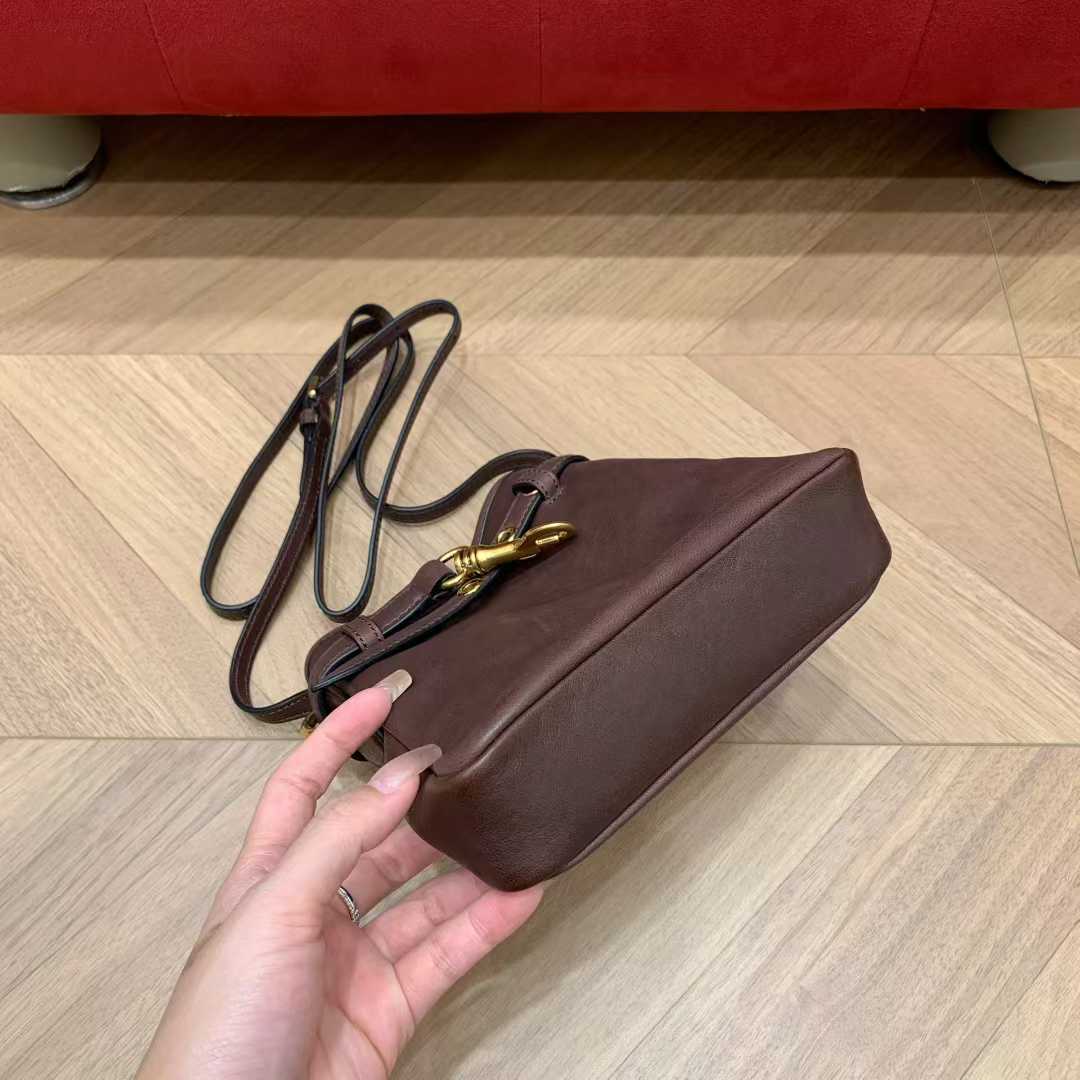 Miu Miu Nappa leather pouch view 5