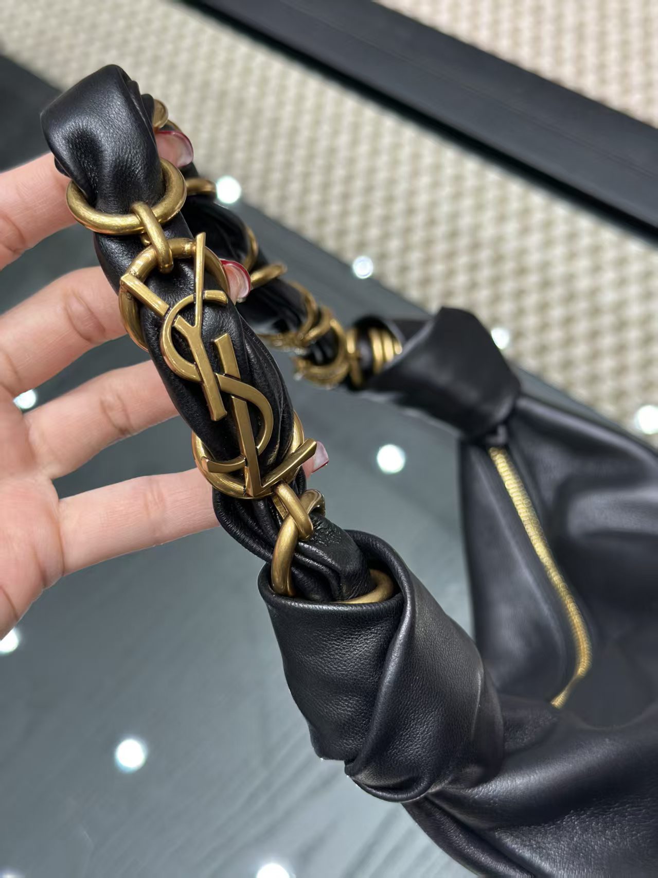 Saint Laurent AMALIA hobo in lambskin view 4
