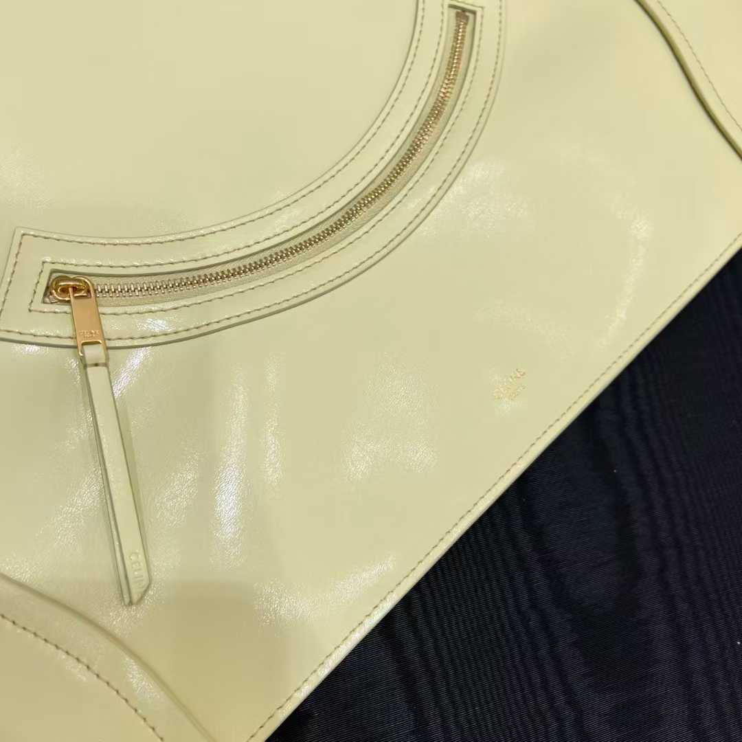Celine Flat Cabas New Luggage In Glossy Calfskin view 5