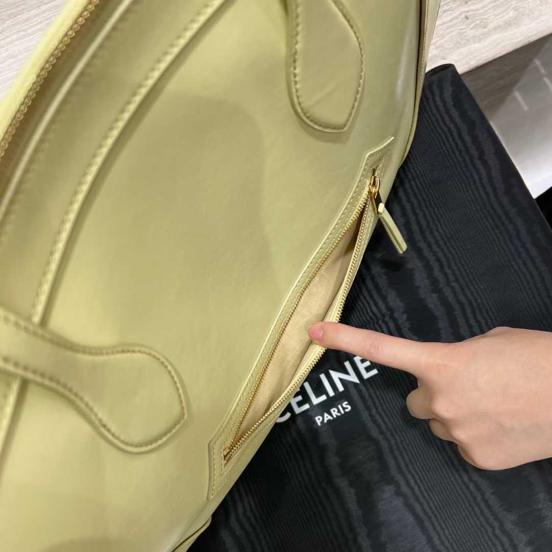 Celine Flat Cabas New Luggage In Glossy Calfskin view 6