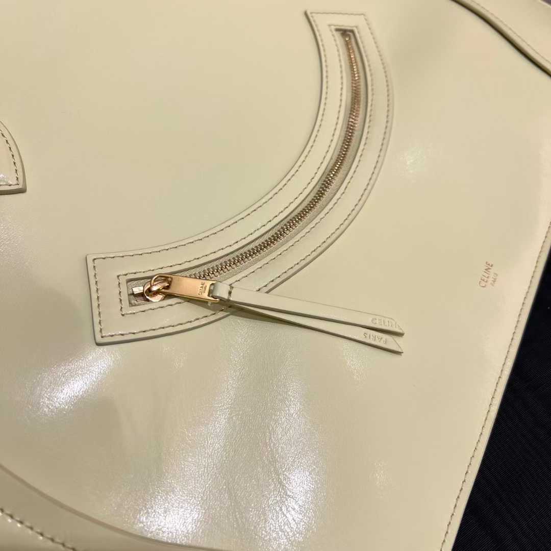 Celine Flat Cabas New Luggage In Glossy Calfskin view 7