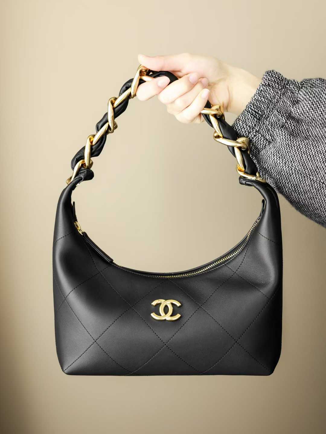 Chanel Hobo Bag view 1