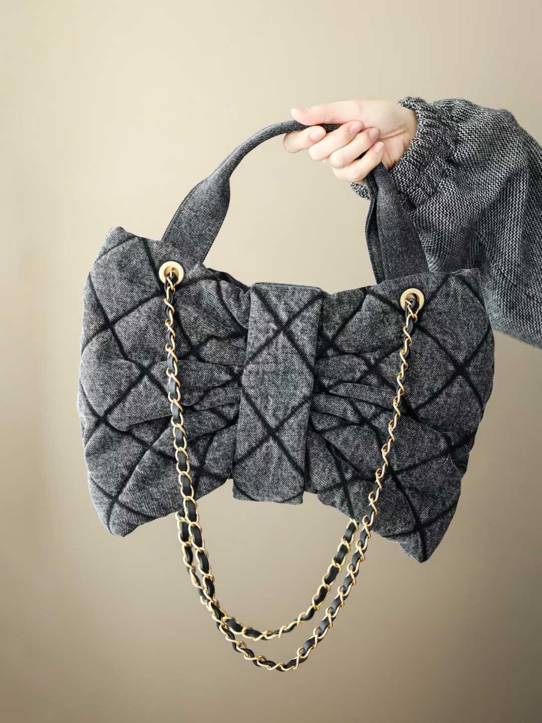 Chanel Bow Bag view 11