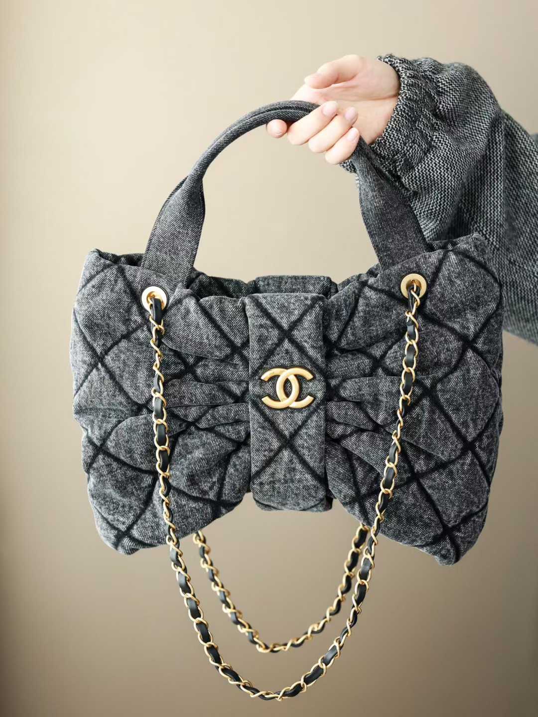 Chanel Bow Bag view 2