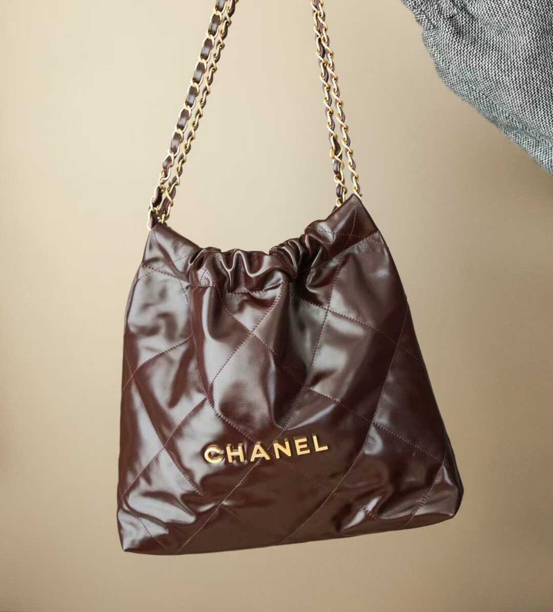 Chanel 22s Shopping Bag view 1