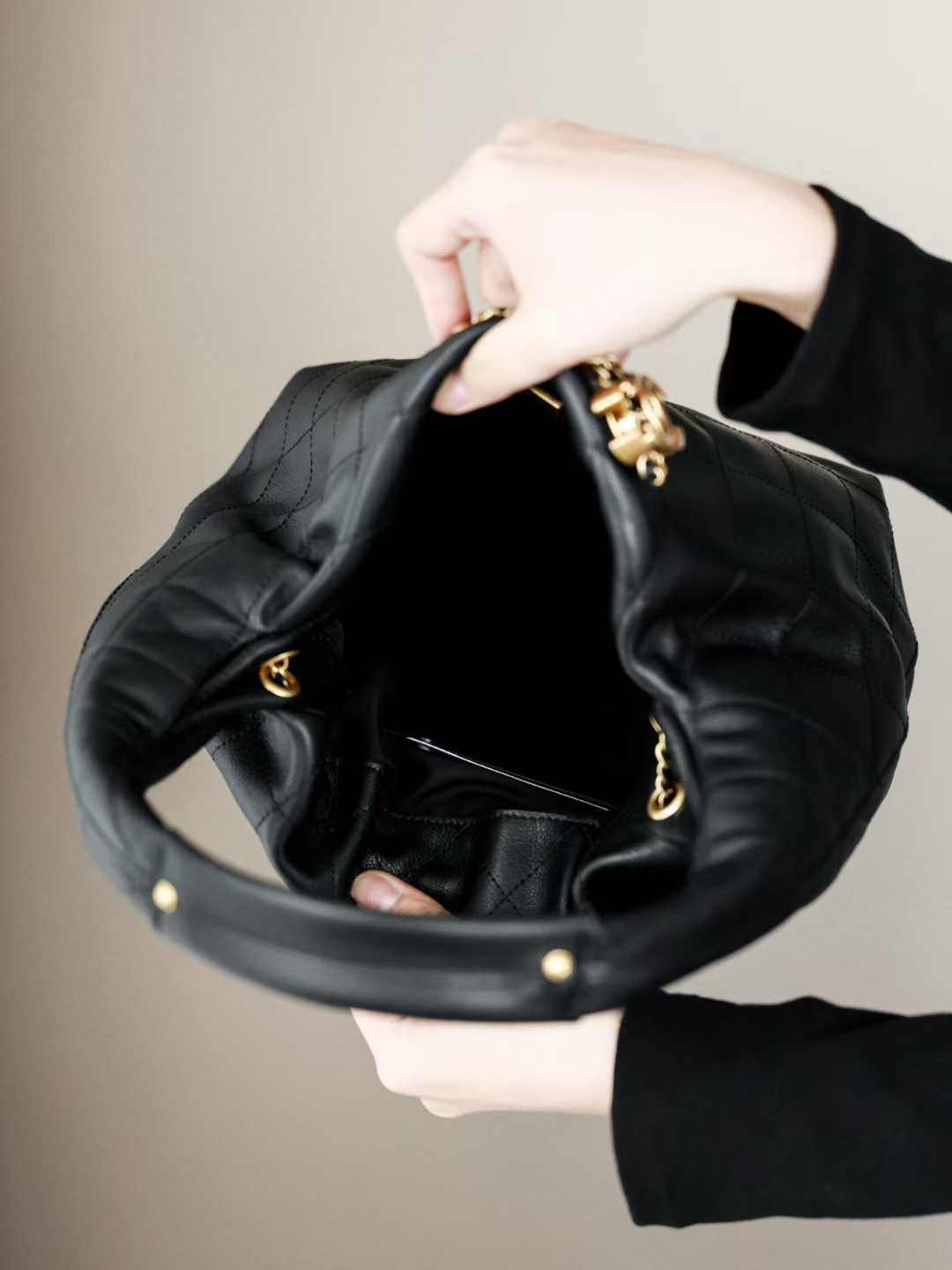 Chanel Hobo Handbag view 2