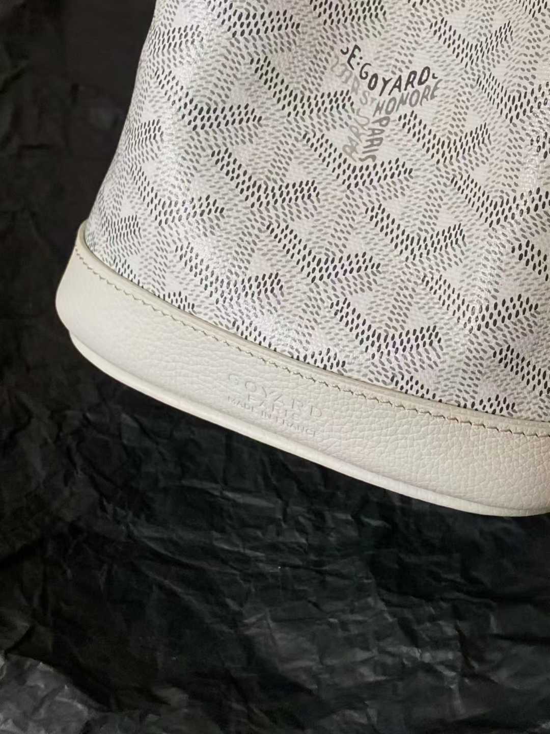 Goyard Petit Flot Mini bucket bag view 17