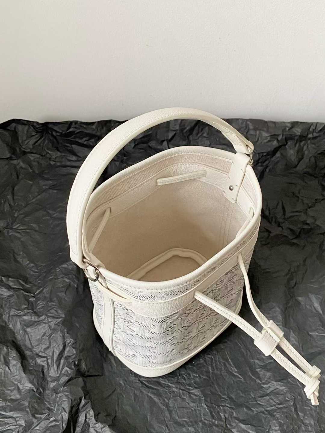 Goyard Petit Flot Mini bucket bag view 20