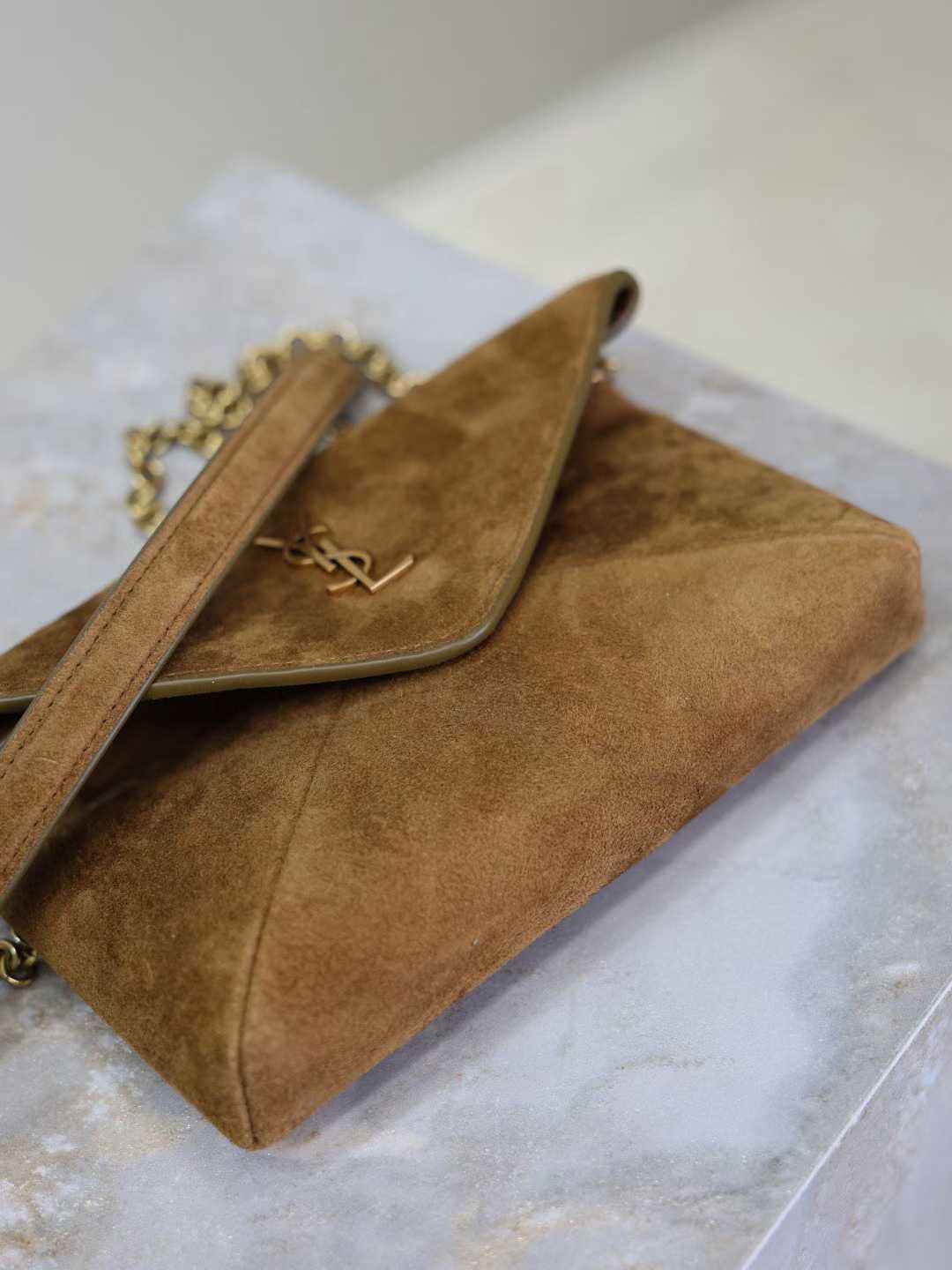 Saint Laurent CASSANDRE pouch on chain in suede view 5