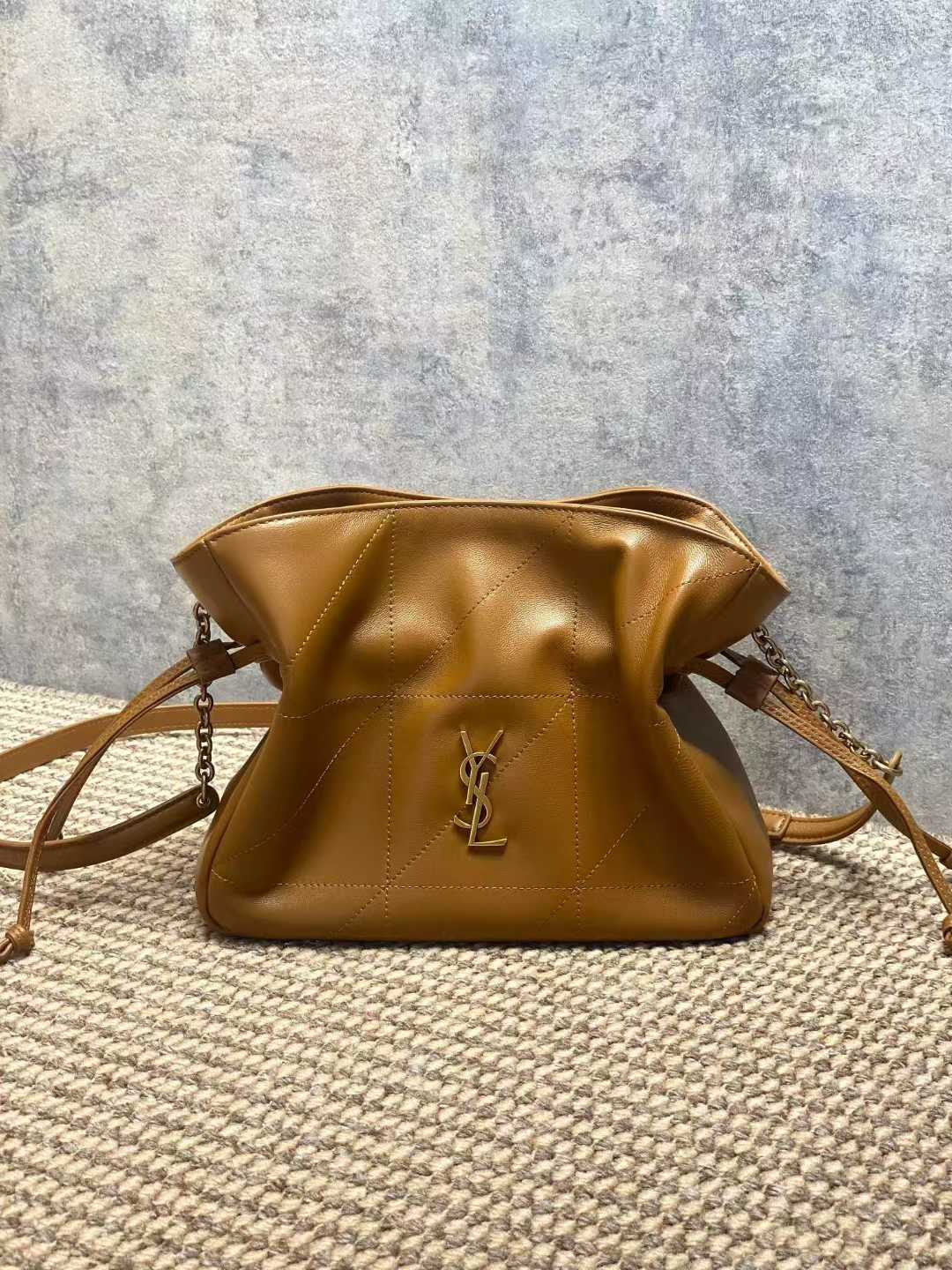 Saint Laurent JAMIE shoulder pouch in lambskin view 17