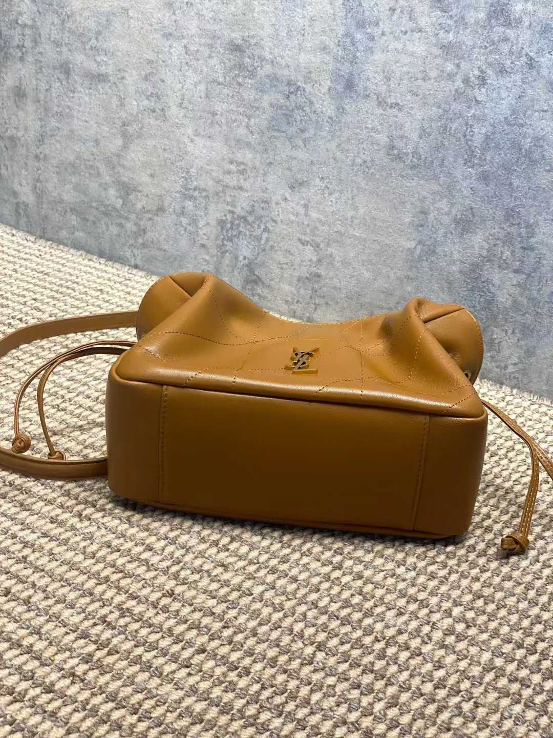 Saint Laurent JAMIE shoulder pouch in lambskin view 19