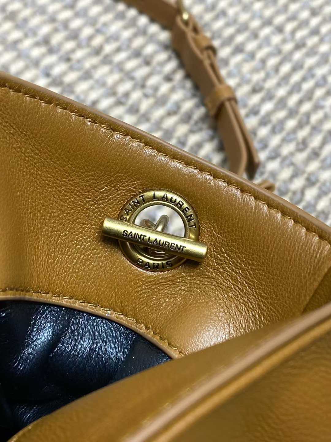 Saint Laurent JAMIE shoulder pouch in lambskin view 21