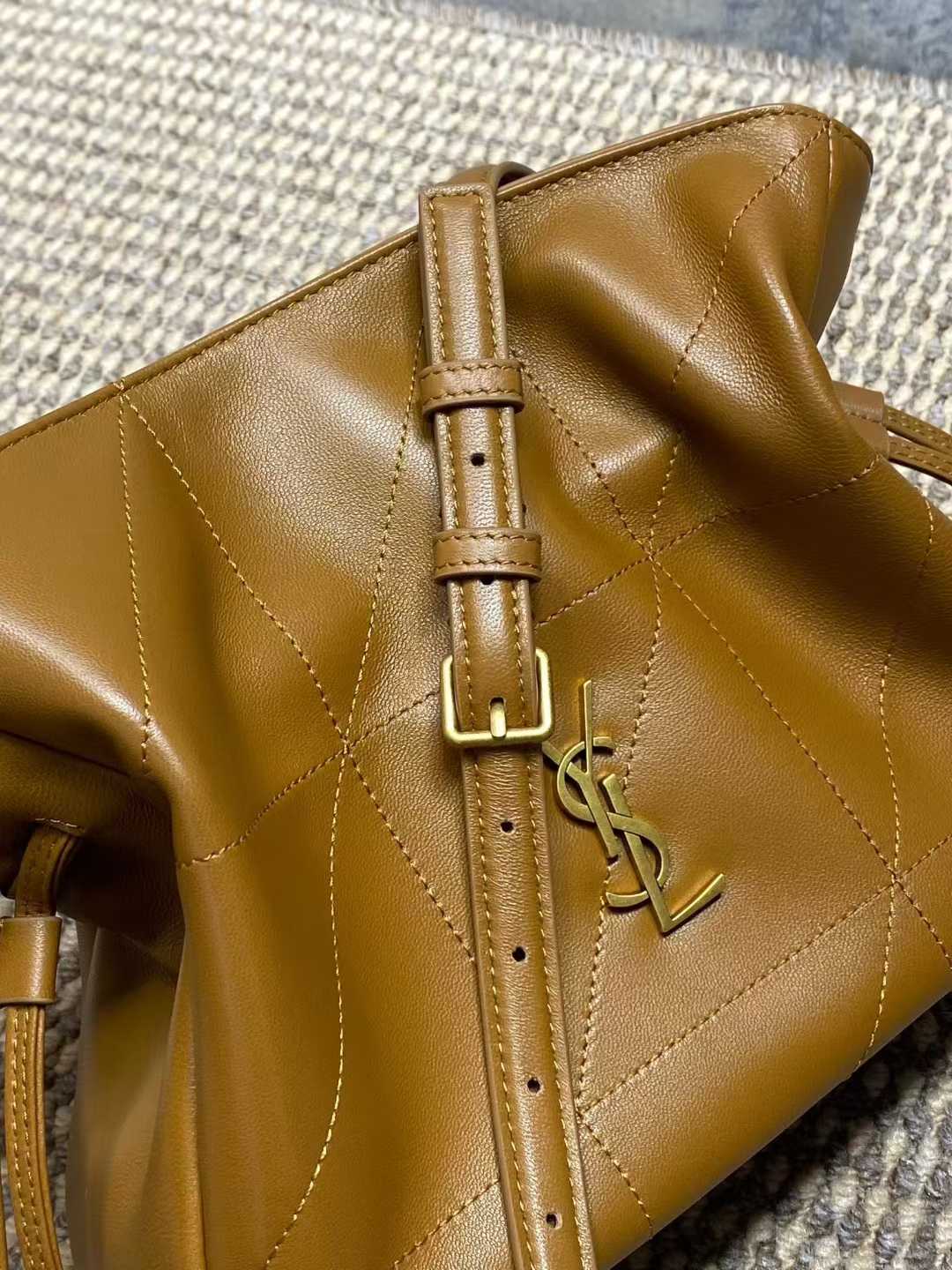 Saint Laurent JAMIE shoulder pouch in lambskin view 23