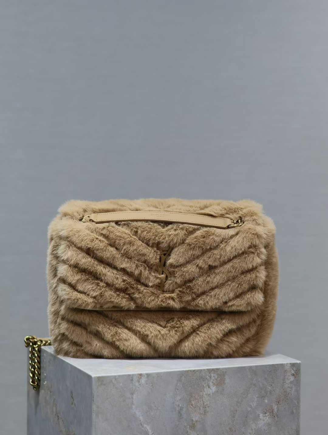 Saint Laurent Niki In Vintage Leather view 1