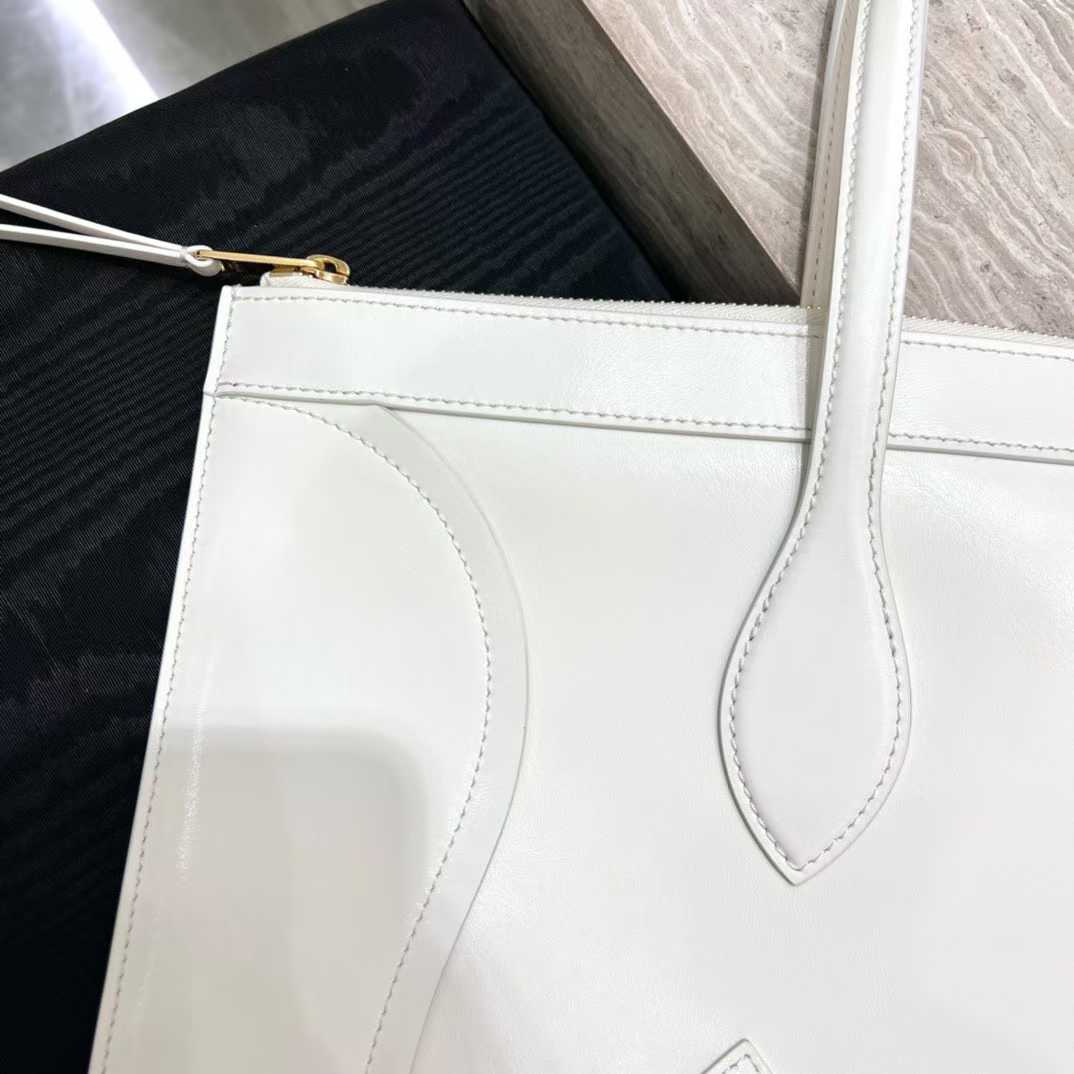 Celine Flat Cabas New Luggage In Glossy Calfskin view 8