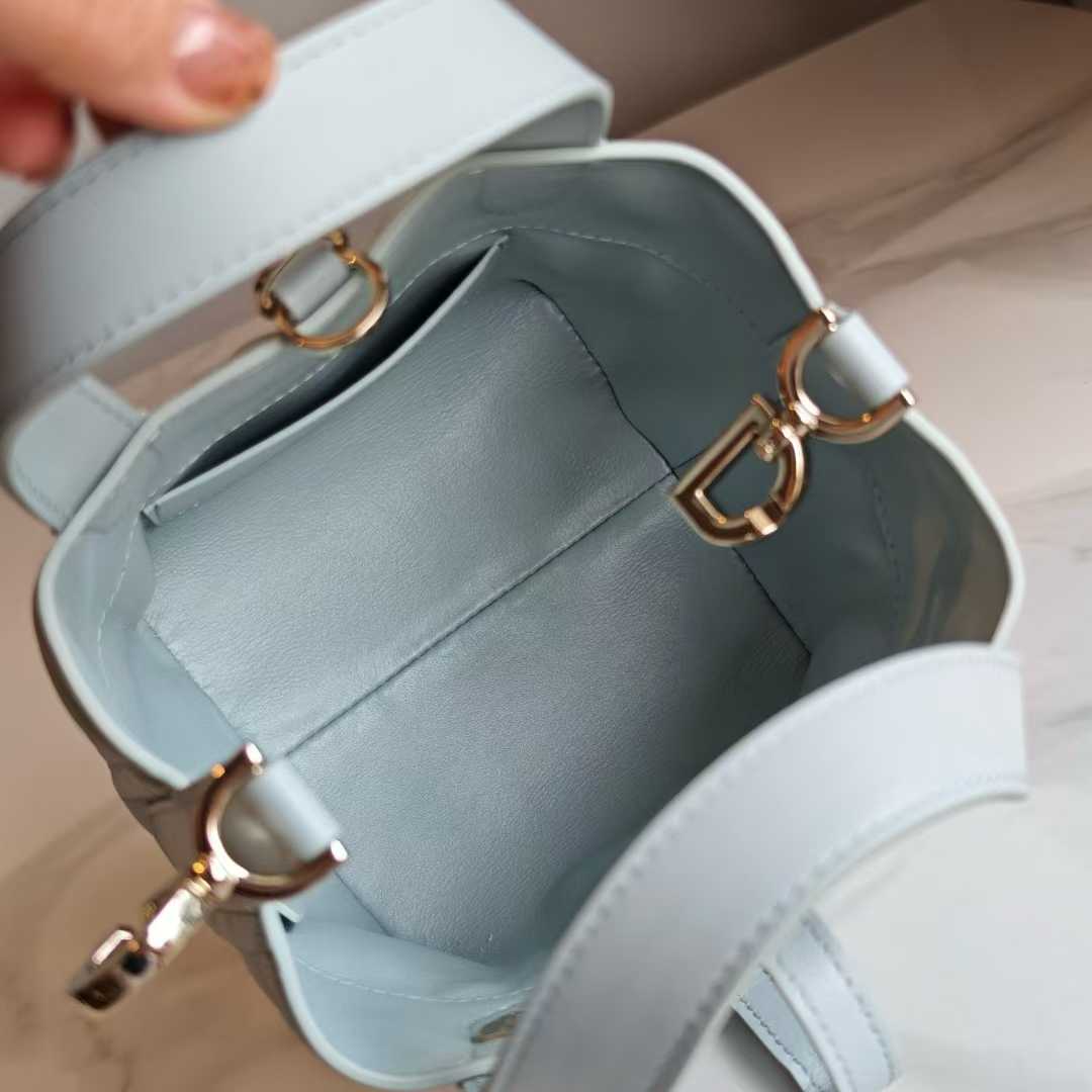 Dior Toujours Vertical Tote Bag view 14
